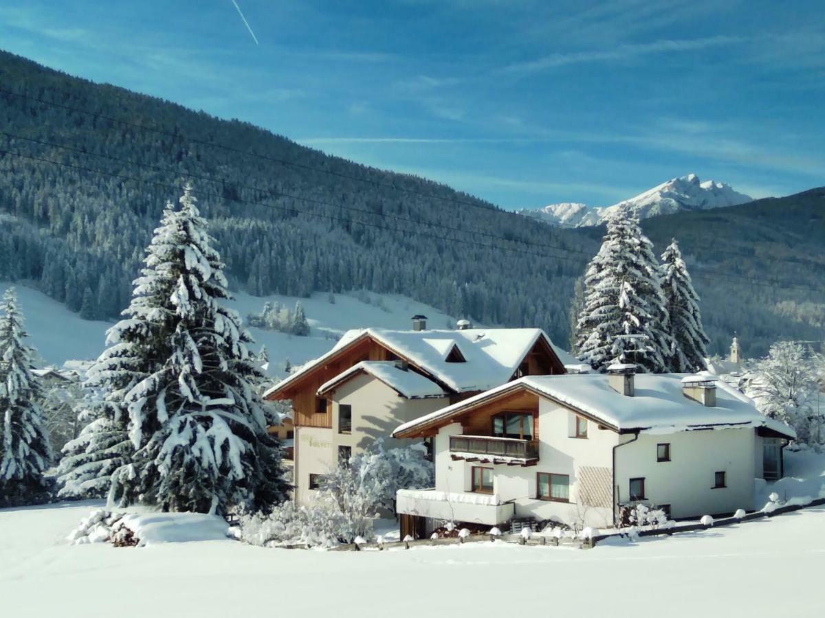 Appartments Helvetia Віллабасса Екстер'єр фото